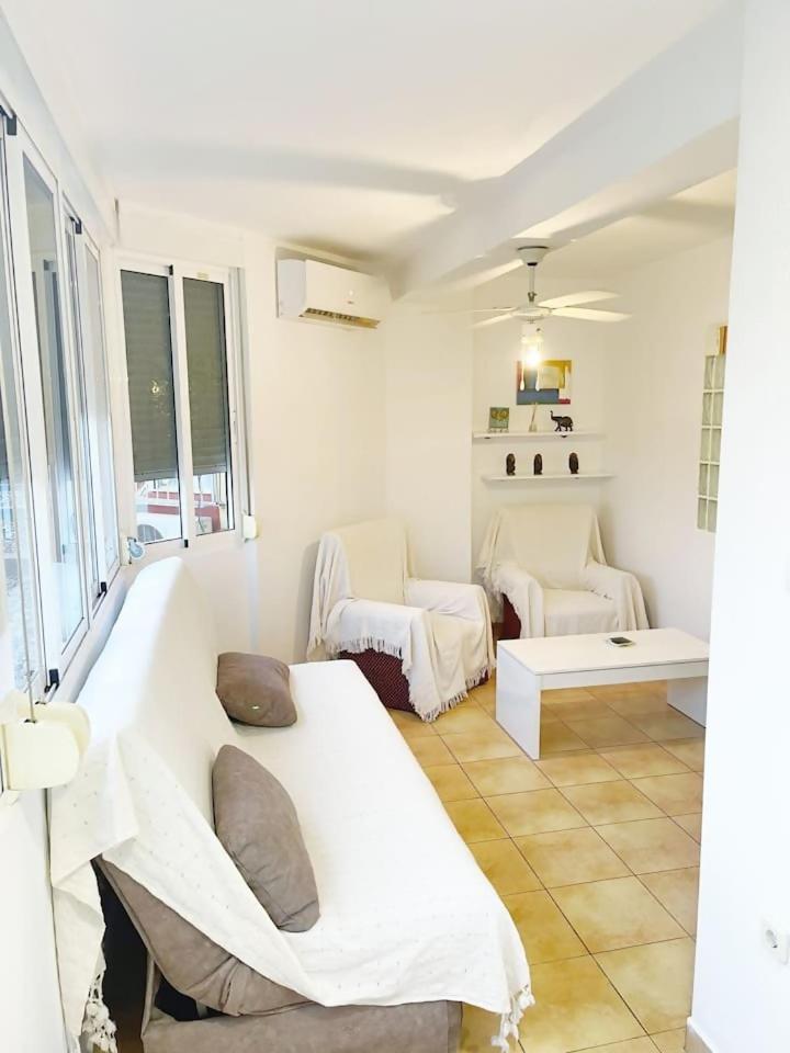 Apartamento Centrico Plazamar 4 Piscina Torre Del Mar Bagian luar foto